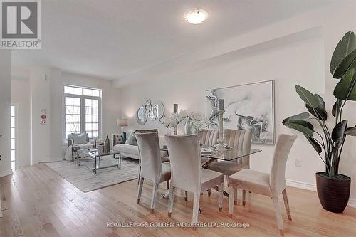 275 Bloomington Road W, Richmond Hill, ON - Indoor Photo Showing Dining Room