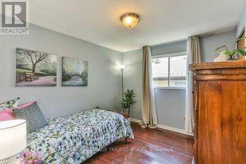 43 Monsarrat Crescent, London, ON - Indoor Photo Showing Bedroom