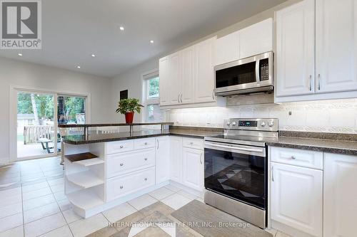 12 Kenton Drive, Toronto (Newtonbrook West), ON - Indoor Photo Showing Kitchen