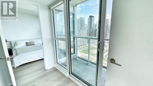 2706 - 75 Queens Wharf Road, Toronto (Waterfront Communities), ON - Indoor Photo Showing Other Room