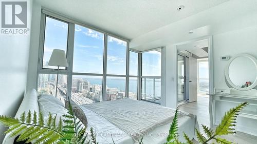 2706 - 75 Queens Wharf Road, Toronto (Waterfront Communities), ON - Indoor