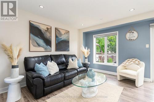 168 Bean Crescent, Ajax, ON - Indoor Photo Showing Living Room
