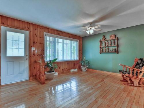 Hall - 30 Rue Des Pinsons, Blainville, QC - Indoor Photo Showing Other Room