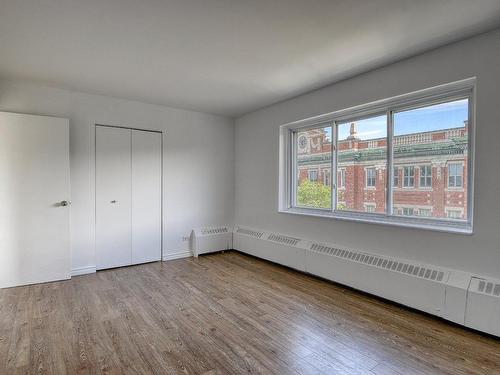 Master bedroom - 502-1295 Av. Lajoie, Montréal (Outremont), QC - Indoor Photo Showing Other Room