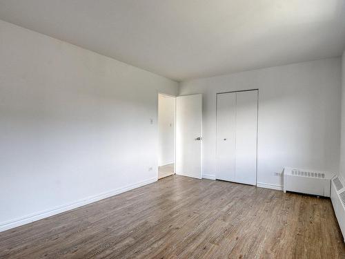 Master bedroom - 502-1295 Av. Lajoie, Montréal (Outremont), QC - Indoor Photo Showing Other Room