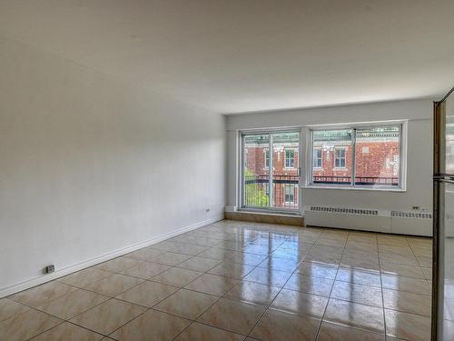 Living room - 502-1295 Av. Lajoie, Montréal (Outremont), QC - Indoor Photo Showing Other Room