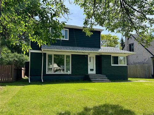 361 Guildford St, Winnipeg, MB 