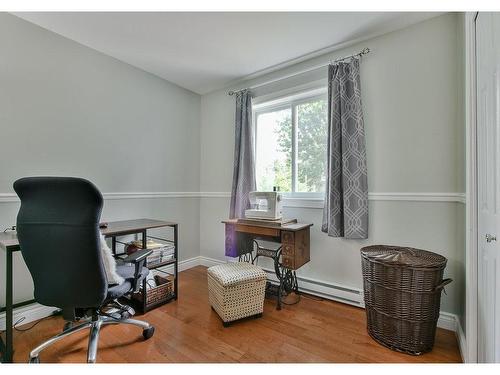 Bedroom - 57 Rue Des Pinsons, Saint-Basile-Le-Grand, QC - Indoor Photo Showing Office