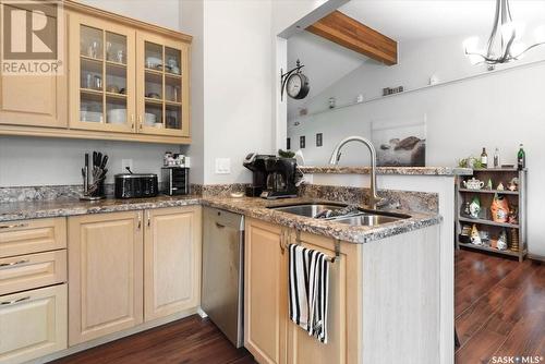 3920 18Th Avenue, Regina, SK - Indoor Photo Showing Kitchen With Double Sink