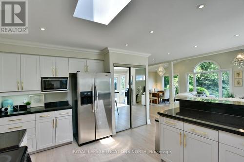 1 Oliver Crescent, Collingwood, ON - Indoor Photo Showing Kitchen