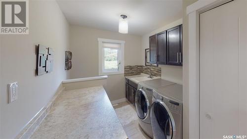 Dreamer'S Acres, Lumsden Rm No. 189, SK - Indoor Photo Showing Laundry Room