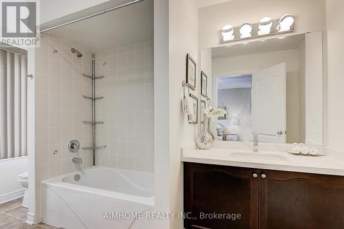 24 Pullman Road, Vaughan (Patterson), ON - Indoor Photo Showing Bathroom