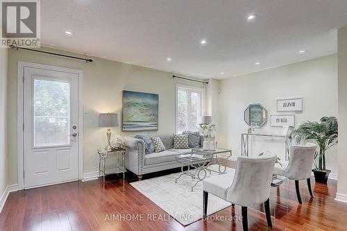 24 Pullman Road, Vaughan (Patterson), ON - Indoor Photo Showing Living Room