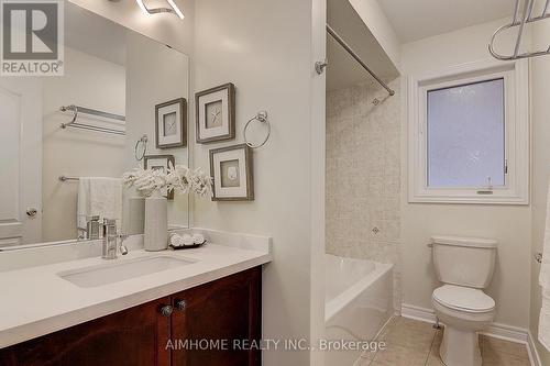 24 Pullman Road, Vaughan (Patterson), ON - Indoor Photo Showing Bathroom