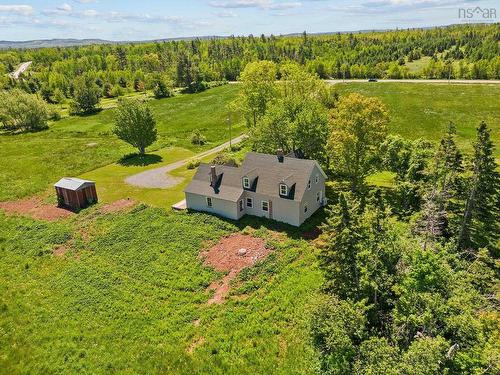 9396 Highway 311, Waughs River, NS 