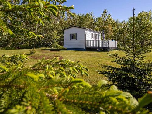 5860 Hornes Road, Mira Gut, NS 