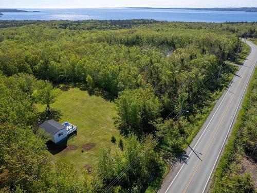 5860 Hornes Road, Mira Gut, NS 