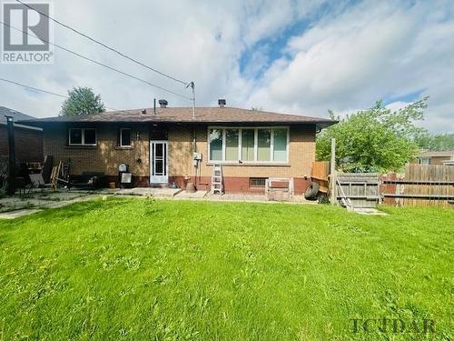 21 Albany St, Kapuskasing, ON - Outdoor