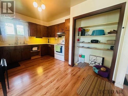 21 Albany St, Kapuskasing, ON - Indoor Photo Showing Kitchen