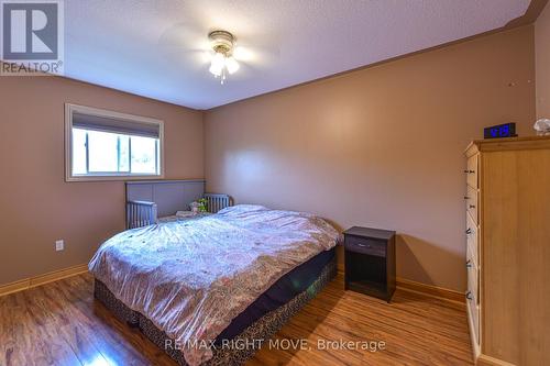 10 Joshua Court, Orillia, ON - Indoor Photo Showing Bedroom