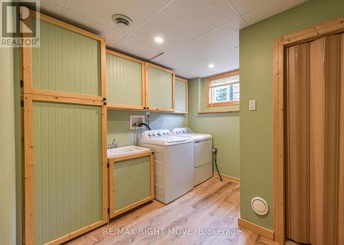 10 Joshua Court, Orillia, ON - Indoor Photo Showing Laundry Room