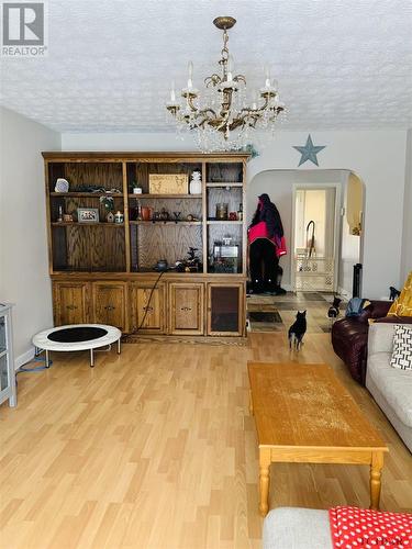 24 Cedar St, Kapuskasing, ON - Indoor Photo Showing Living Room