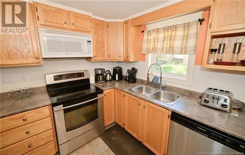 597 Smythe Street, Fredericton, NB - Indoor Photo Showing Kitchen With Double Sink