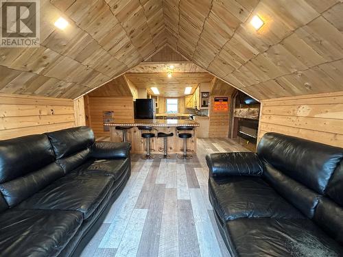 10 Russworthy Place, Torbay, NL - Indoor Photo Showing Living Room