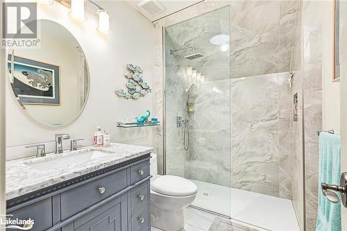 243 Birch Street, Collingwood, ON - Indoor Photo Showing Bathroom