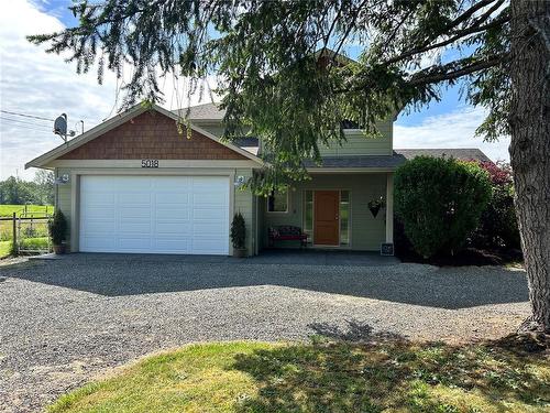 5018 Headquarters Rd, Courtenay, BC 