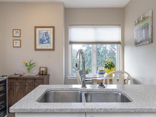 359-4488 Chatterton Way, Saanich, BC - Indoor Photo Showing Kitchen With Double Sink