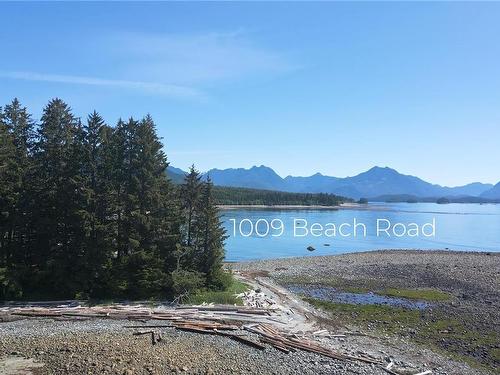 1009 Beach Rd, Ucluelet, BC 