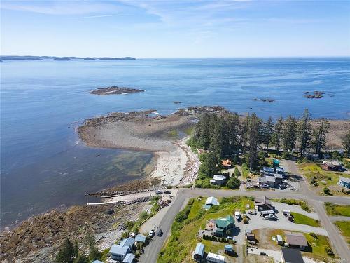 1009 Beach Rd, Ucluelet, BC 