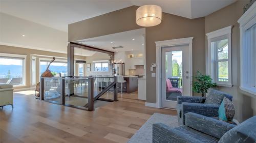 1265 Toovey Road, Kelowna, BC - Indoor