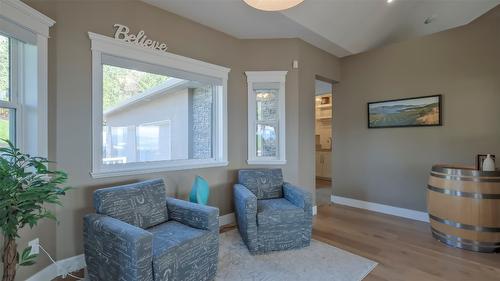 1265 Toovey Road, Kelowna, BC - Indoor