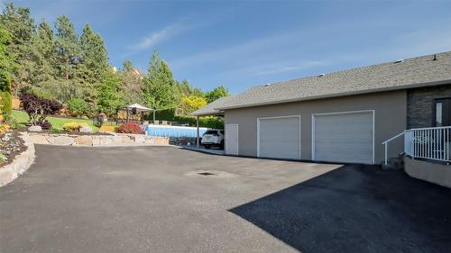 1265 Toovey Road, Kelowna, BC - Outdoor