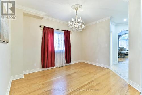 38 Eaglewood Boulevard, Mississauga, ON - Indoor Photo Showing Other Room