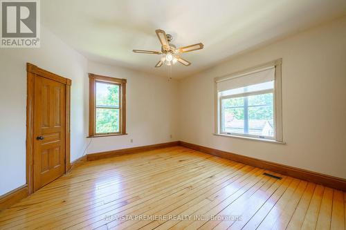 441 Queen Street, Perth South (51 - Blanshard Twp), ON - Indoor Photo Showing Other Room