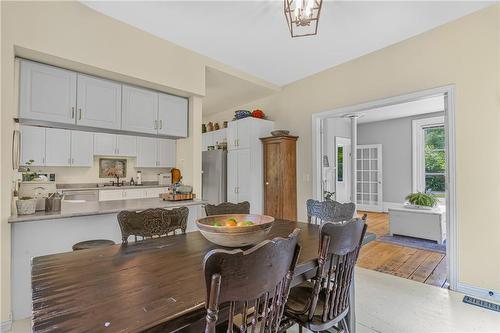 2998 Holland Road, Thorold, ON - Indoor Photo Showing Dining Room