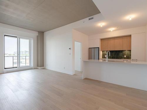 Dining room - 319-7227 Boul. Newman, Montréal (Lasalle), QC - Indoor Photo Showing Kitchen