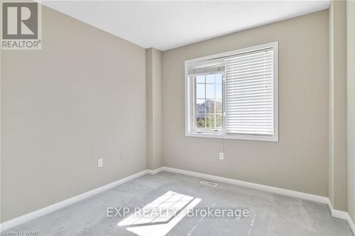 35 Nancroft Crescent, Cambridge, ON - Indoor Photo Showing Other Room