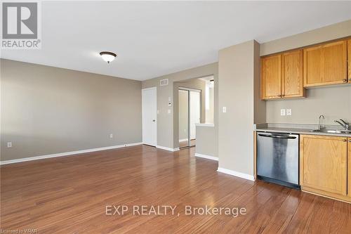 35 Nancroft Crescent, Cambridge, ON - Indoor Photo Showing Other Room