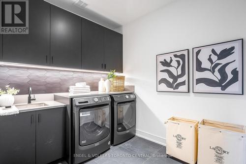 90 Findlay Drive, Collingwood, ON - Indoor Photo Showing Laundry Room