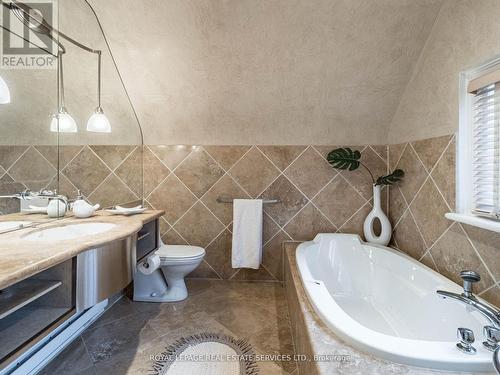 3 Frederick Street, Brampton, ON - Indoor Photo Showing Bathroom