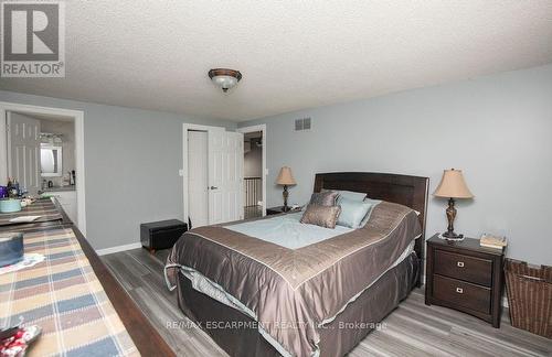 265 Fruitland Road, Hamilton (Stoney Creek Industrial), ON - Indoor Photo Showing Bedroom