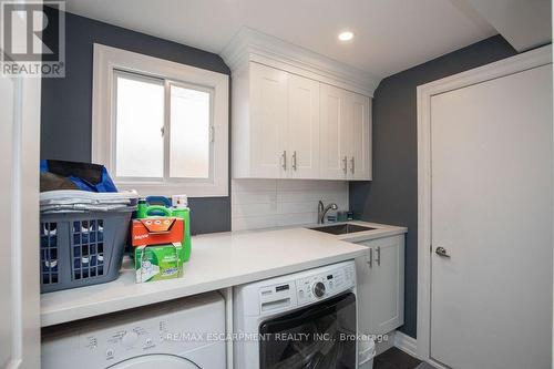 265 Fruitland Road, Hamilton (Stoney Creek Industrial), ON - Indoor Photo Showing Laundry Room