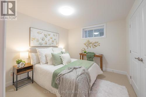 951 Bamford Terrace, Peterborough, ON - Indoor Photo Showing Bedroom