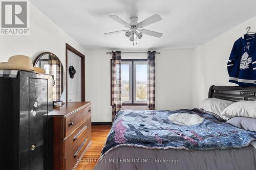 3628 12 Line, Bradford West Gwillimbury, ON - Indoor Photo Showing Bedroom