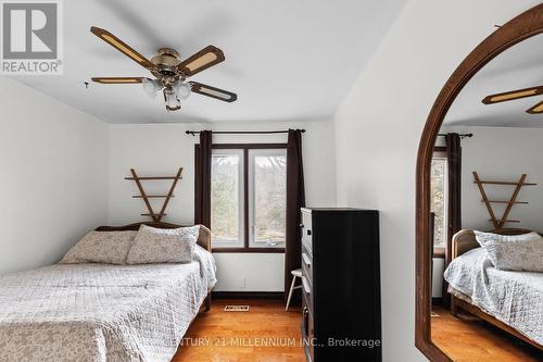 3628 12 Line, Bradford West Gwillimbury, ON - Indoor Photo Showing Bedroom