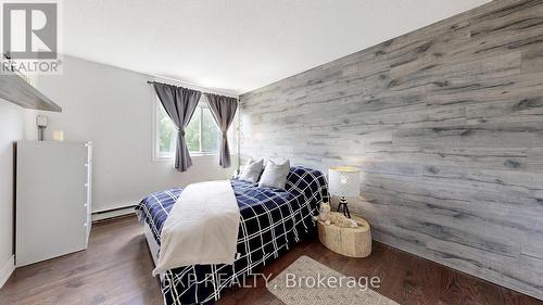 329 Milestone Crescent, Aurora (Aurora Village), ON - Indoor Photo Showing Bedroom